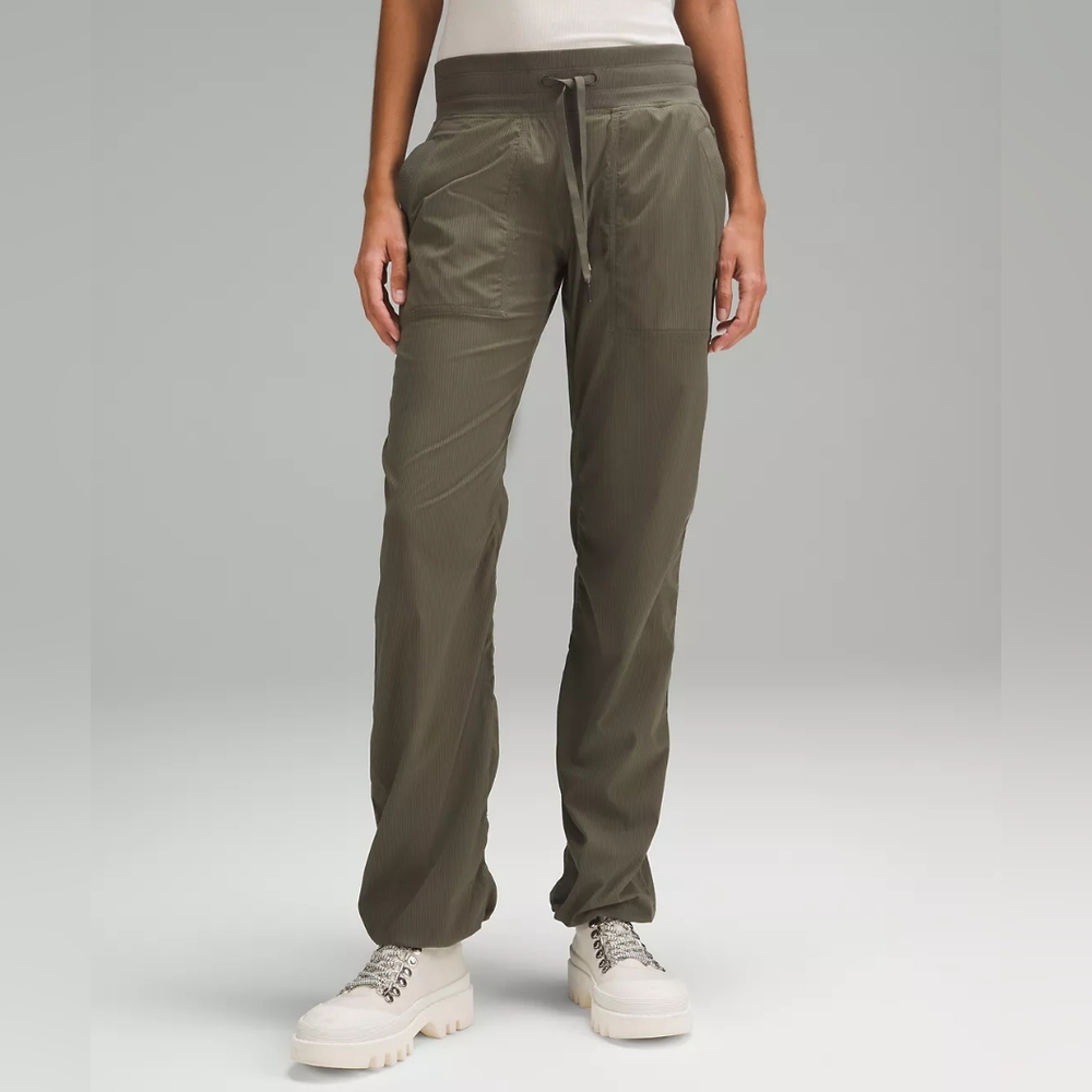 Lululemon NWOT Dance Studio Relaxed-Fit Mid-Rise Pant in Army Green